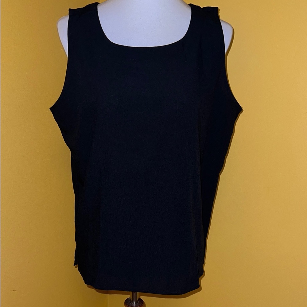 Sag Harbor Classic Black Sleeveless Top